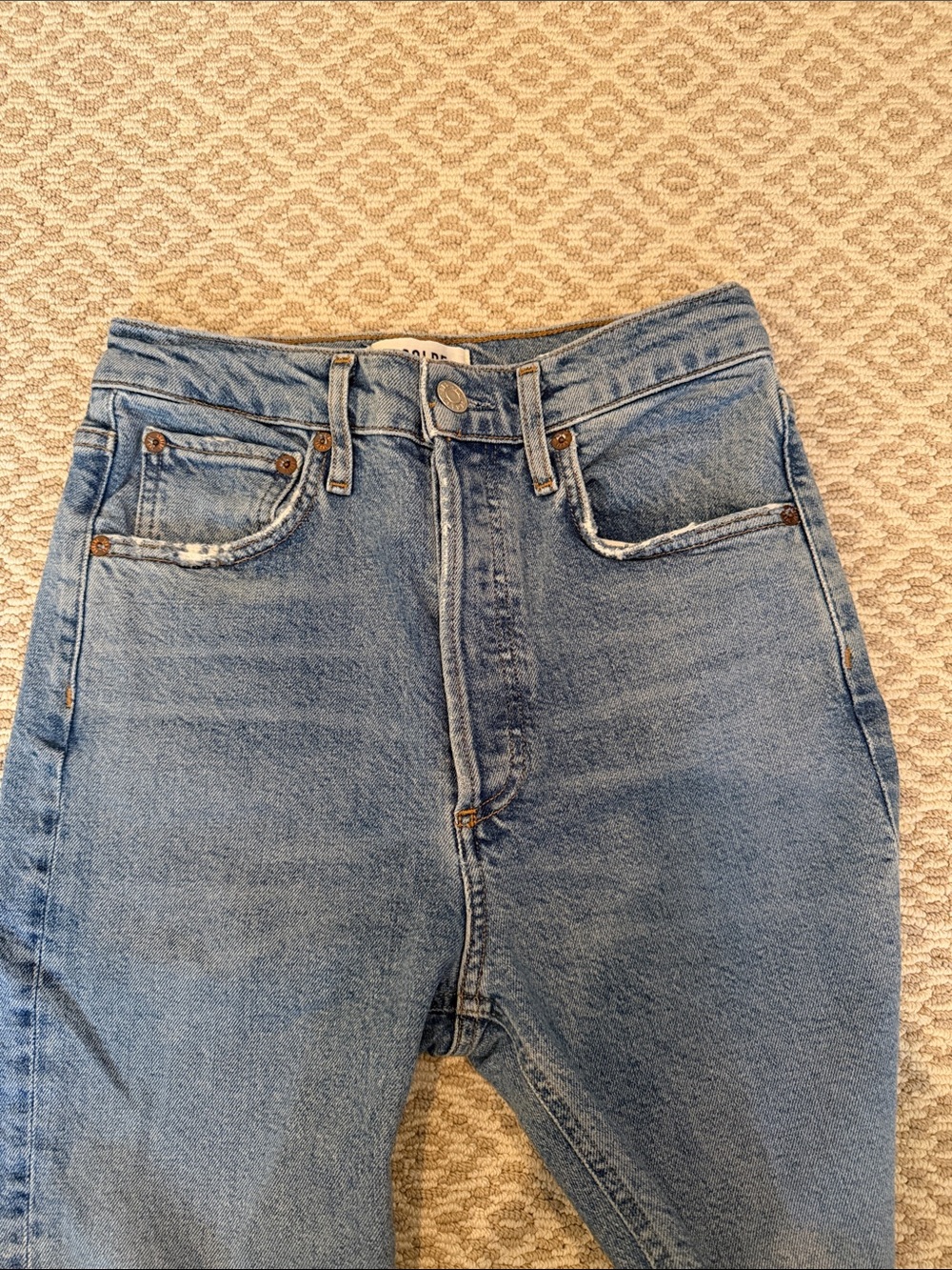 Agolde Riley Ripped Jeans - Picture 2 of 5